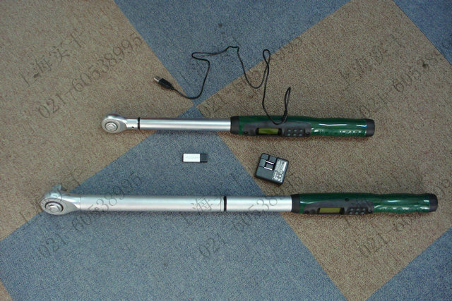 高精度數(shù)顯扭力扳手圖片