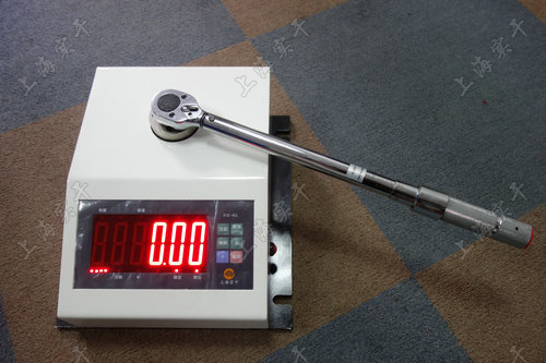 ��yʽŤ�ذ���У��(zh��n)�x